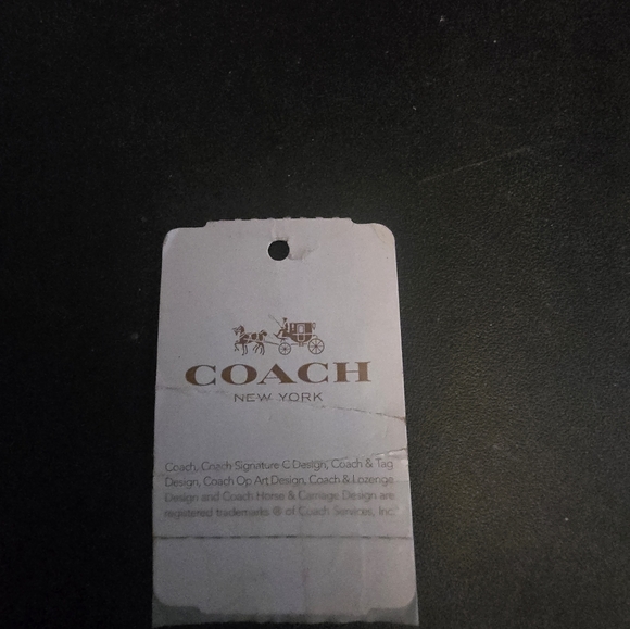 Authentic Coach purse in EUC - Picture 15 of 16